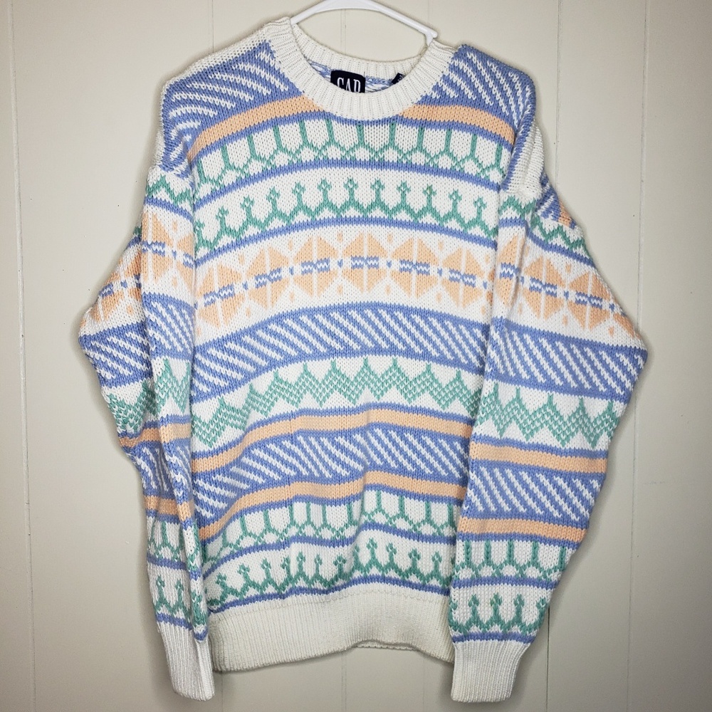 GAP Sweater